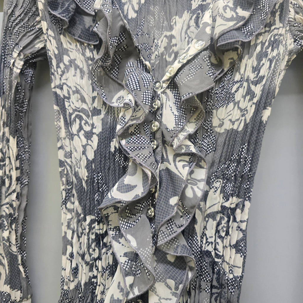 Blanc Nature Grey and White Ruffle Button-Up Blouse semi sheer vintage rare y2k