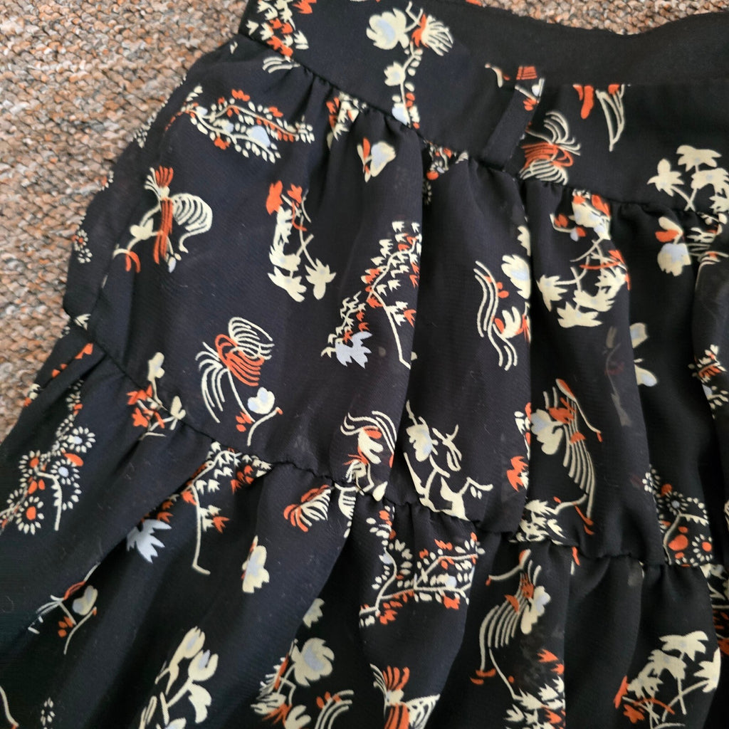 Evie Black Floral Tiered Mini Skirt with Lace Trim UK Size 10, BNWT, boho