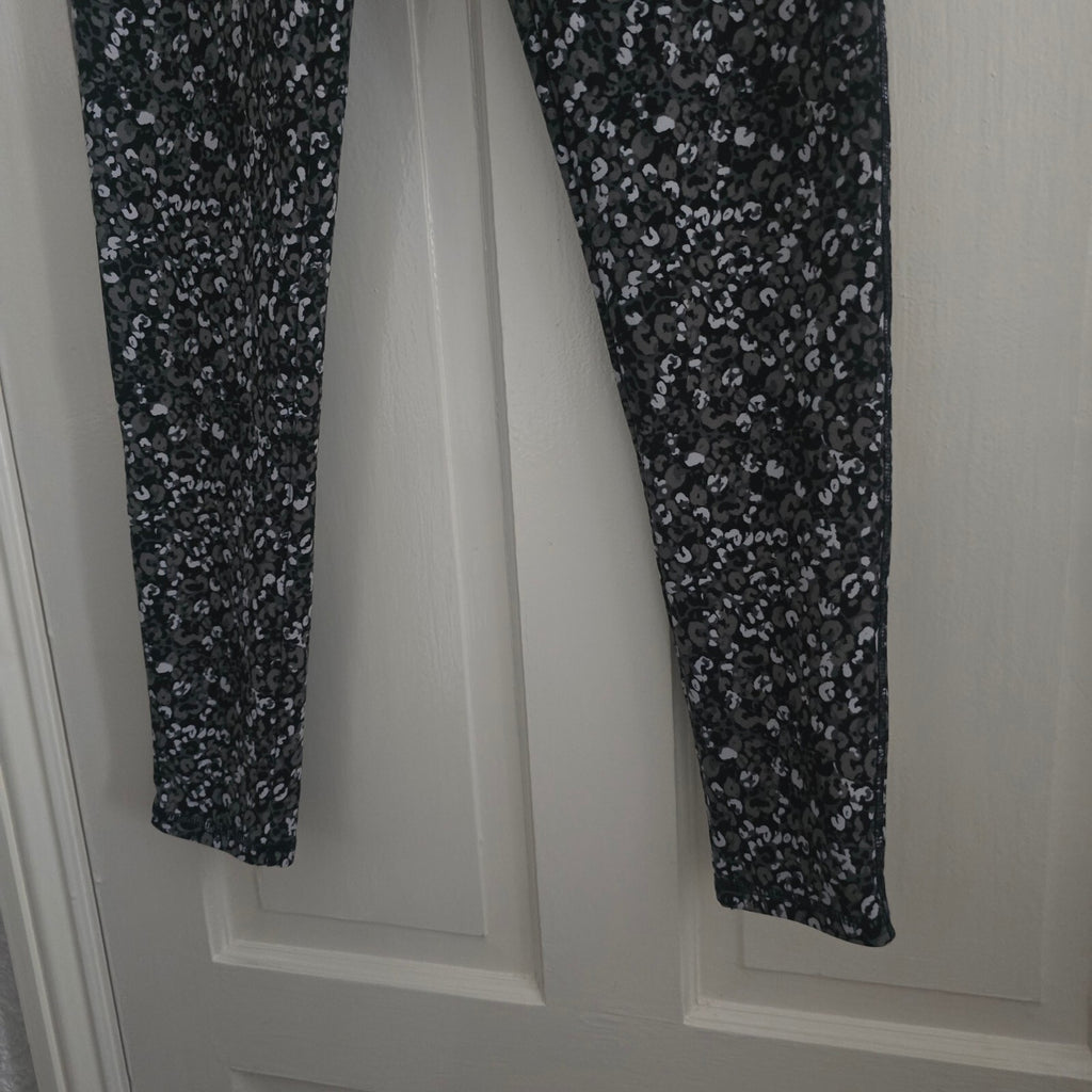 F&F Active Women's Medium Black and Grey Leopard Print Leggings gym activewear