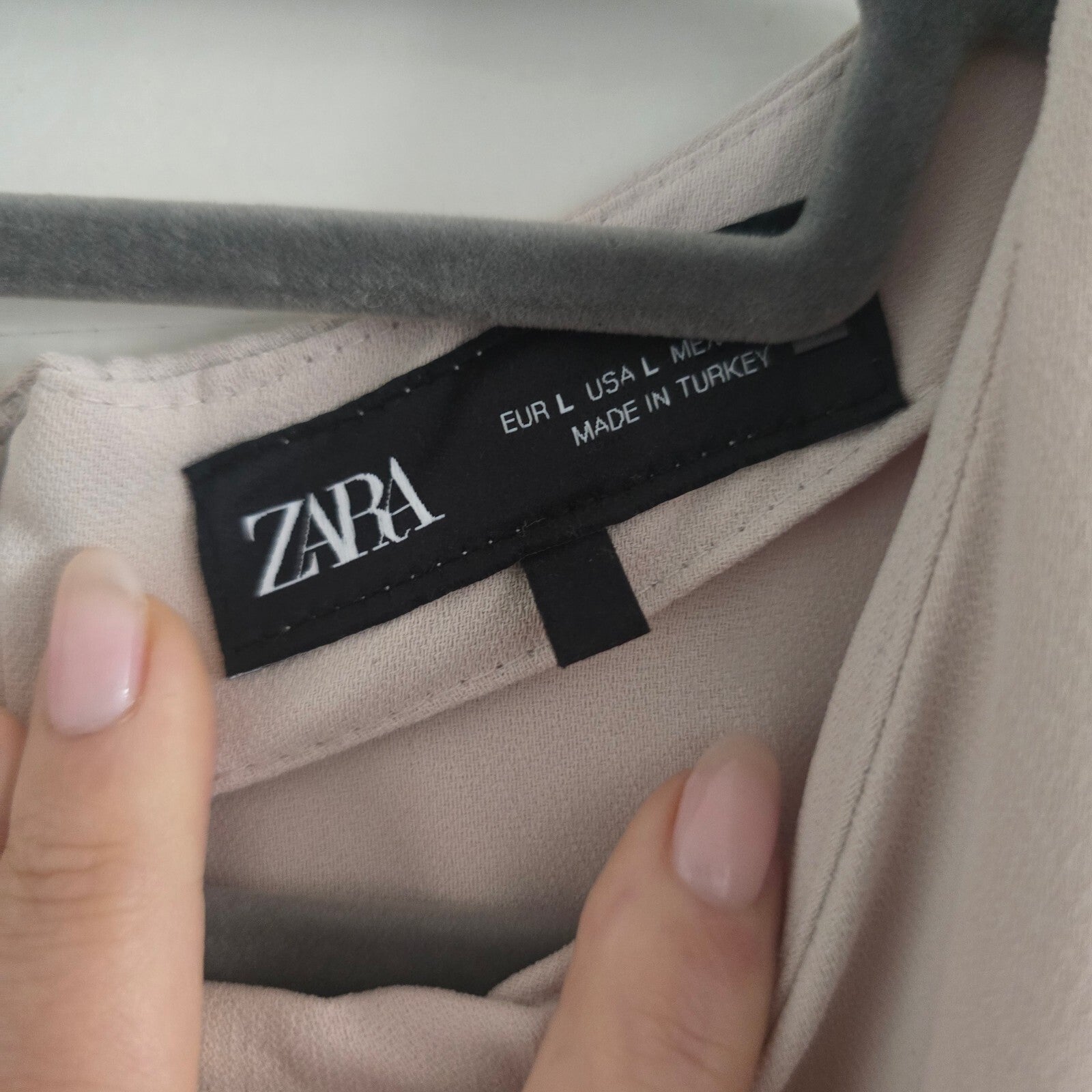 ZARA Elegant Sleeveless Dress with Gold Buckle and cut out Detail, Size L
