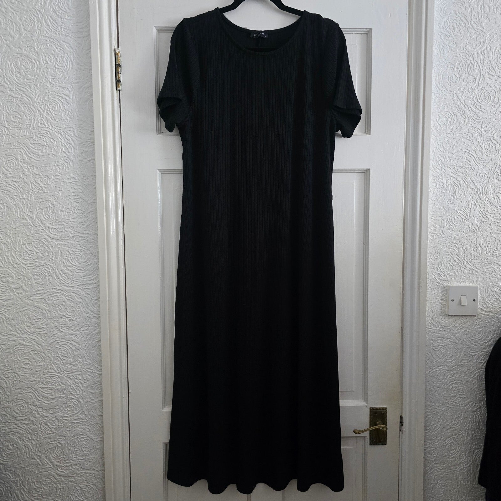 ET VOUS Black Ribbed Short Sleeve Maxi Dress Size 16