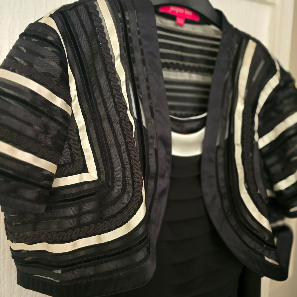 Jacques Vert Black and White Sleeveless Dress with Matching Bolero Jacket 18/20