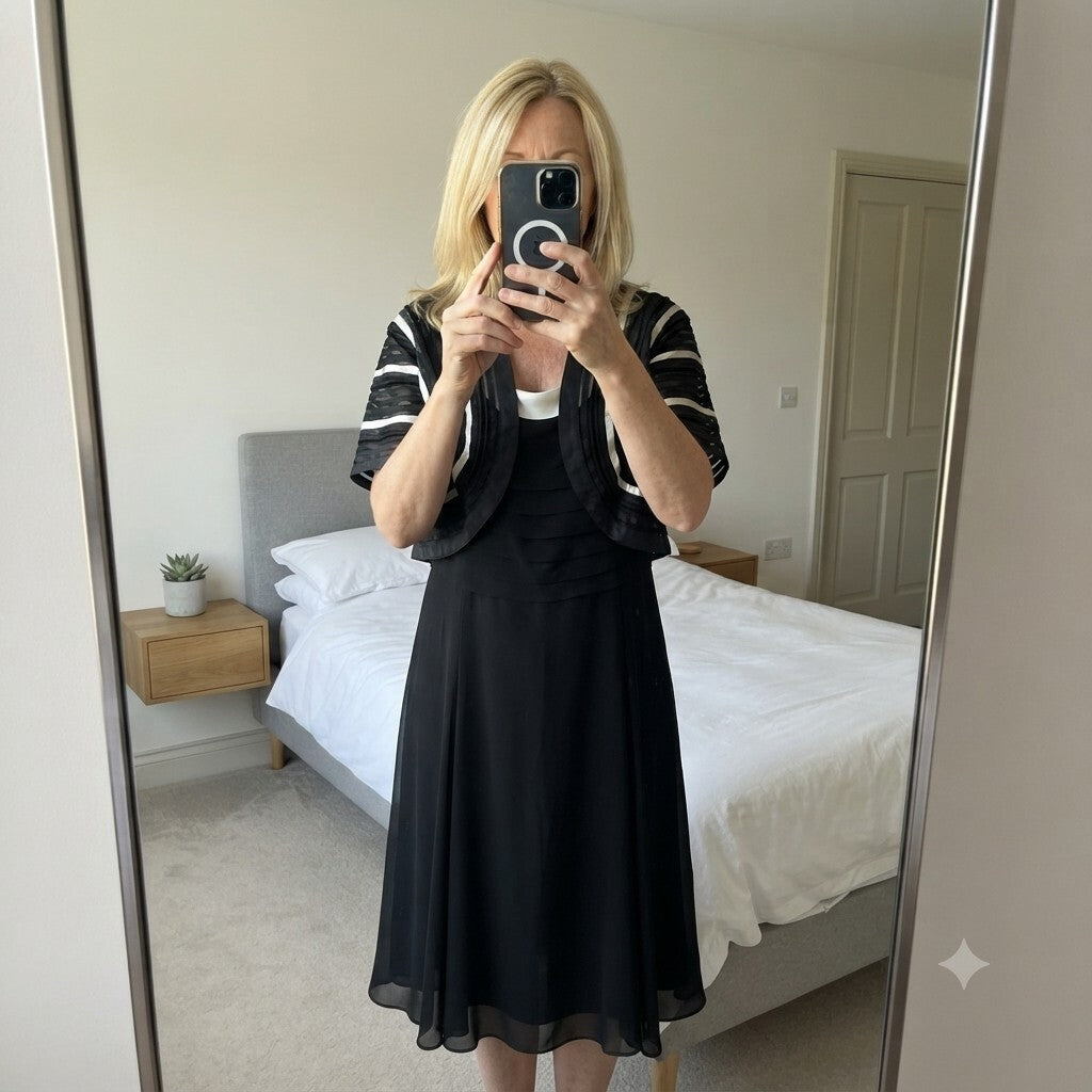 Jacques Vert Black and White Sleeveless Dress with Matching Bolero Jacket 18/20