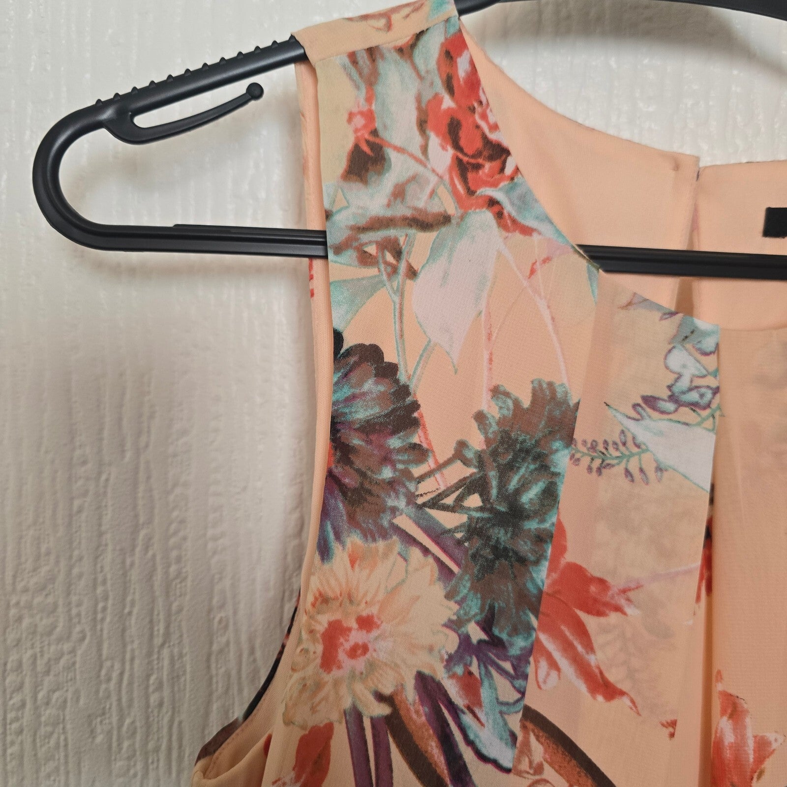 Forever 21 Peach Floral Sleeveless Dress with Ruffle Detail, BNWT, size M