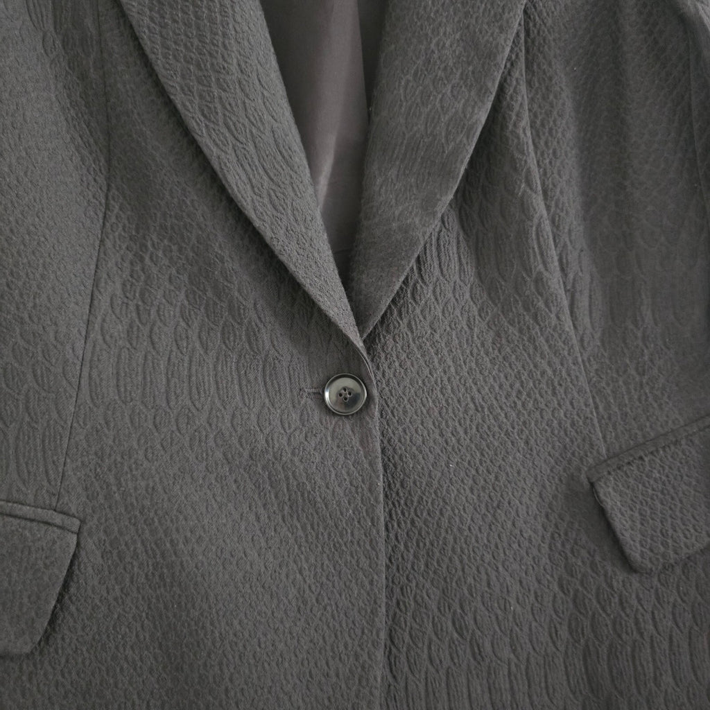 Expresso Women's Black Textured Blazer Size 40, smart, tailored, single breasted