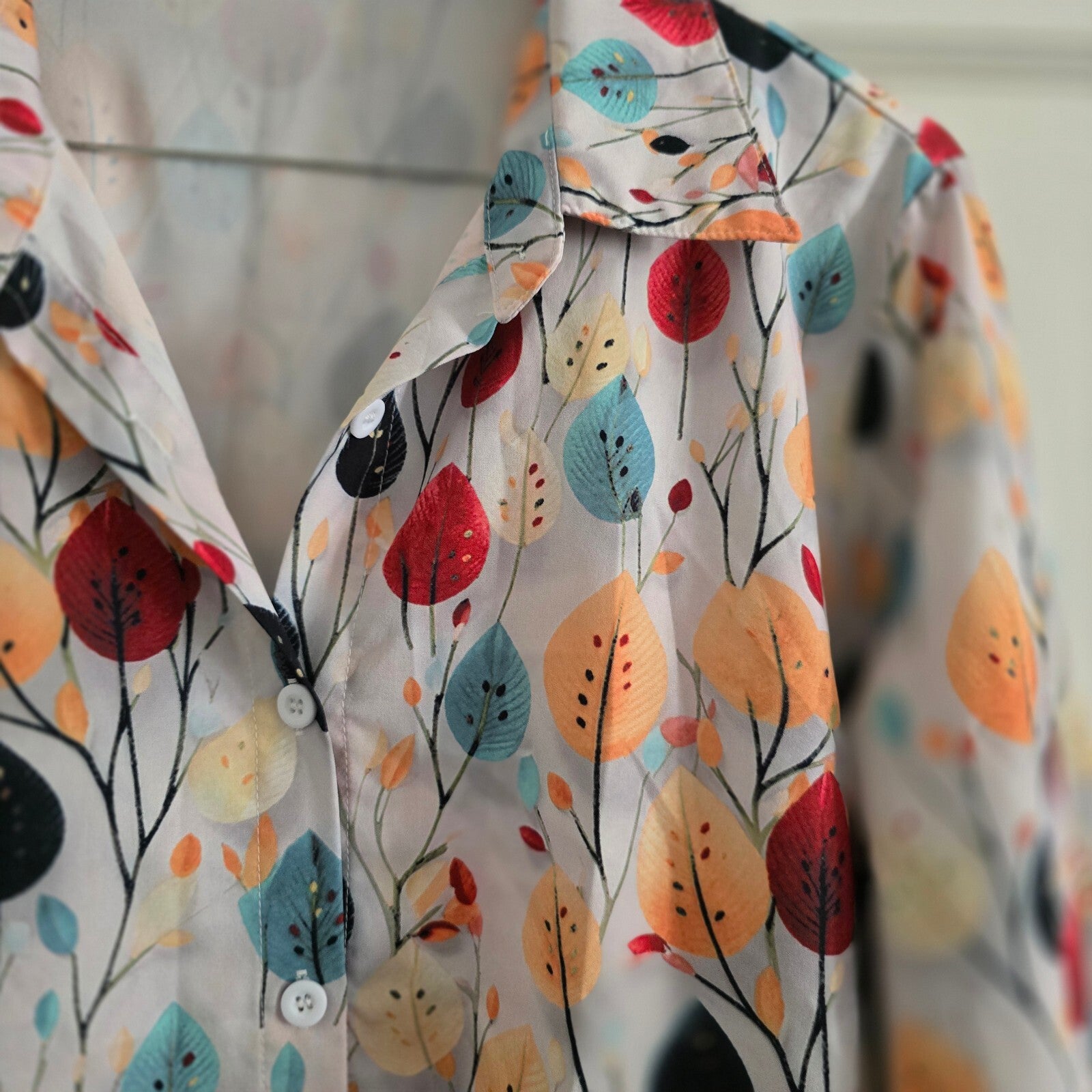 Lightweight Long Sleeve Shirt Blouse with Autumn Leaf Print, Size XL
