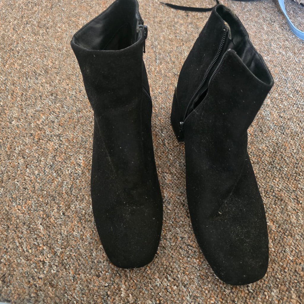 Black Suede Effect Ankle Boots with Gold Accent Heel - Size 39 UK 6, side zip, block heel