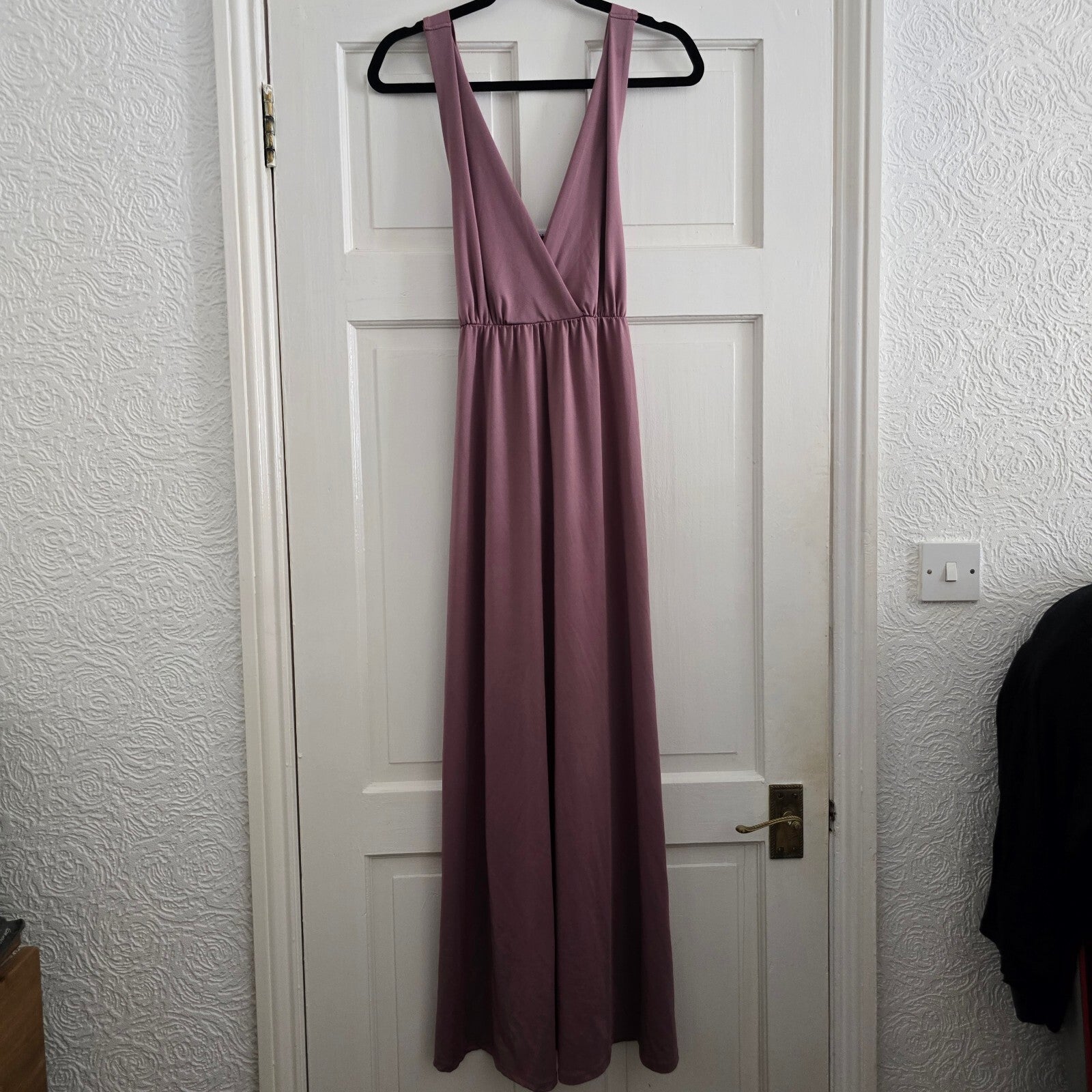 VILA Mauve Sleeveless Maxi Dress with Deep V-Neckline, Size XS
