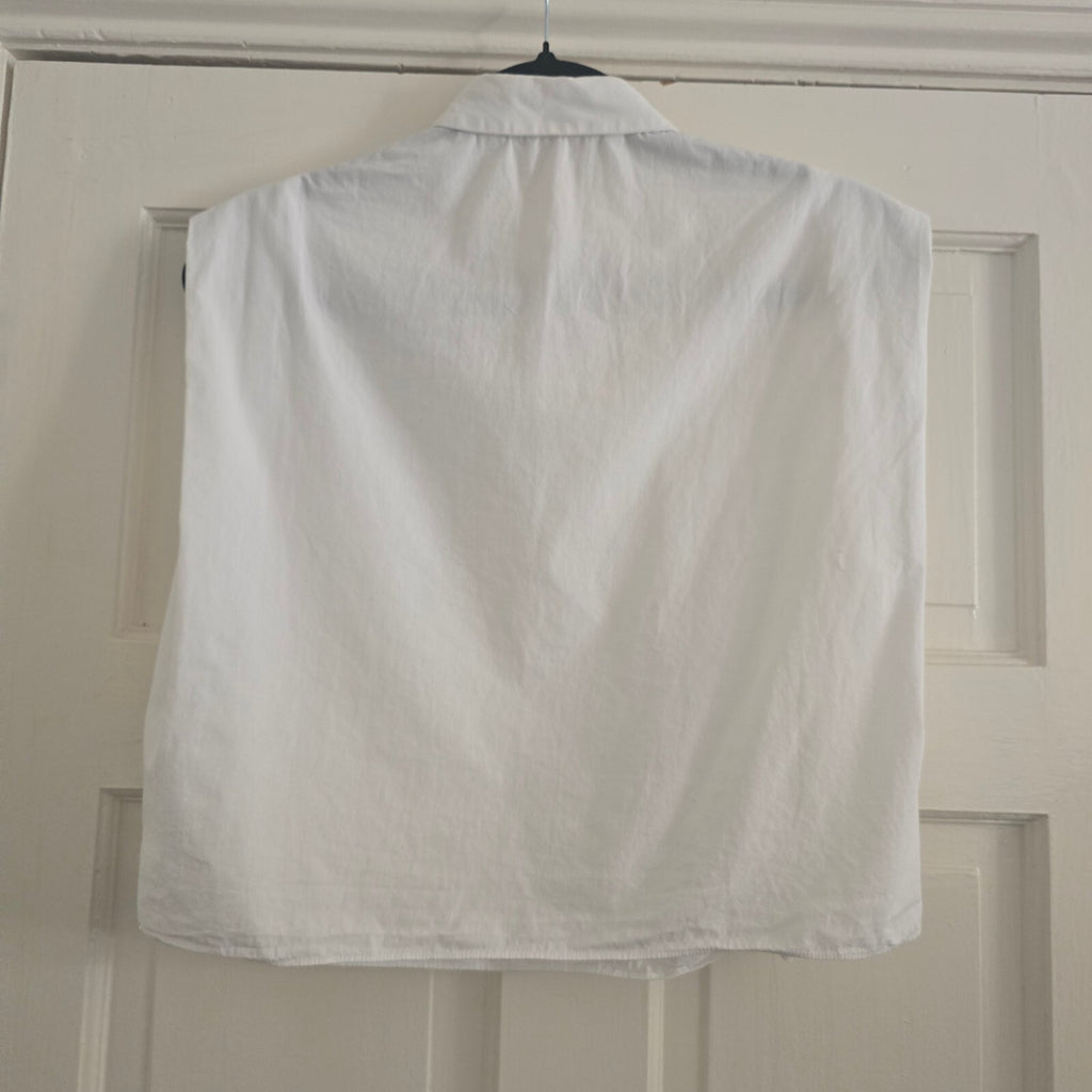 Zara Trafaluc White Sleeveless Boxy Relaxed Cotton Shirt Blouse, Size Medium