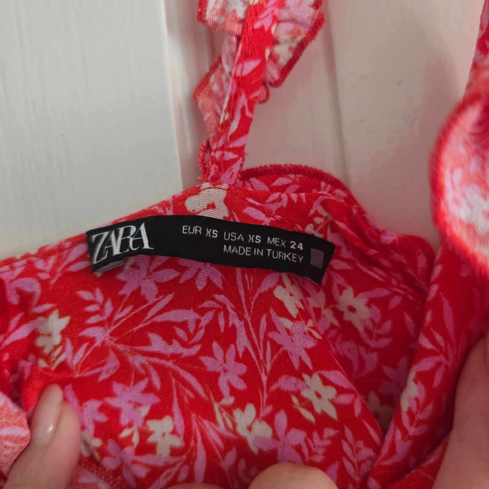 ZARA Red Floral Ruffle Strap Summer Mini Dress XS, cute, holiday, summer