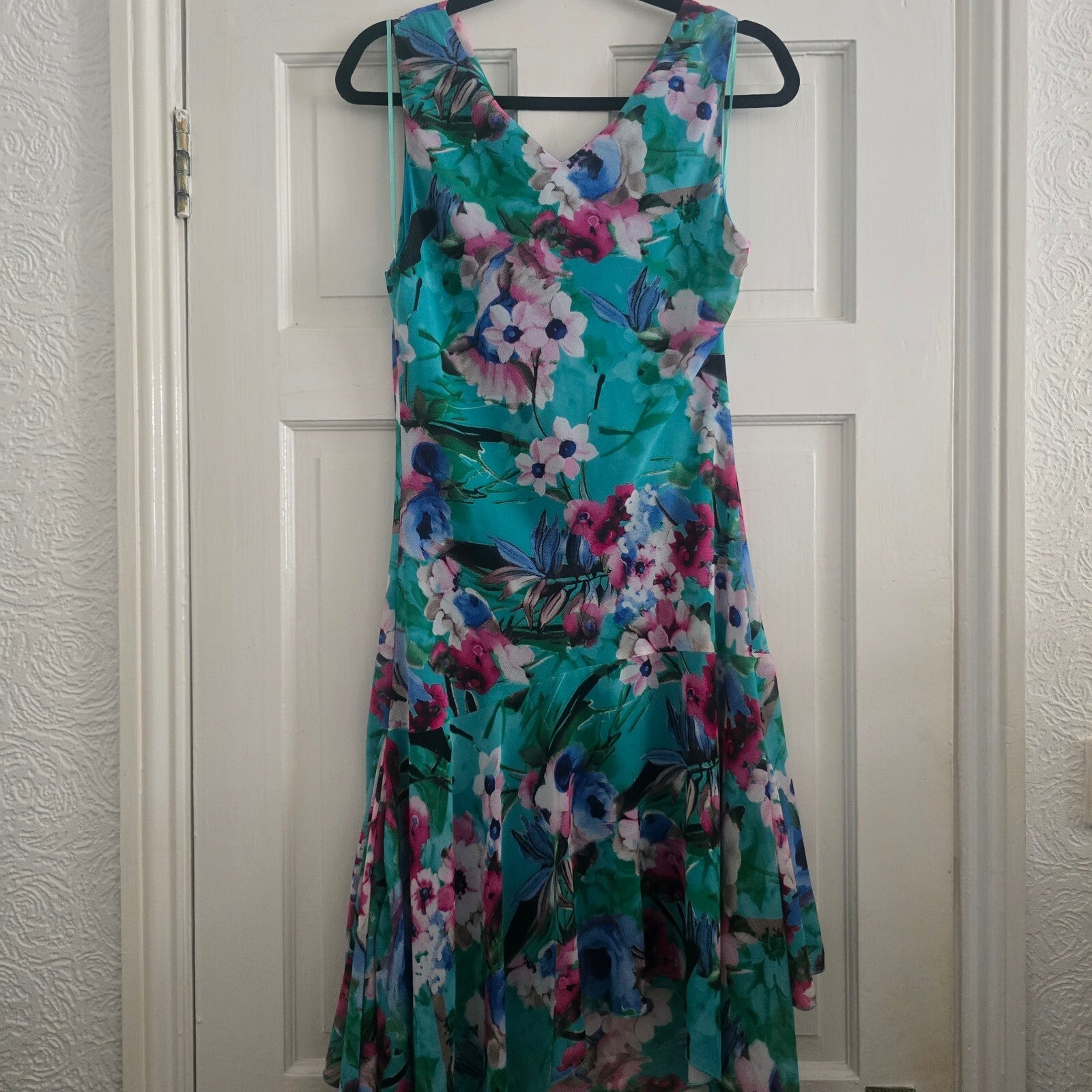 Stella Morgan Floral Sleeveless Dress Size 12, cowl neck, ruffle hem, wedding