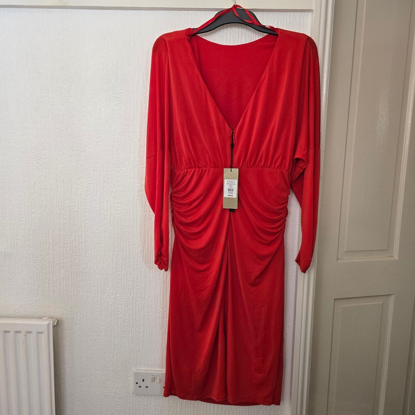 Coast Laurie Jersey Shift Dress Red Size 16, BNWT, ruched jersey stretch