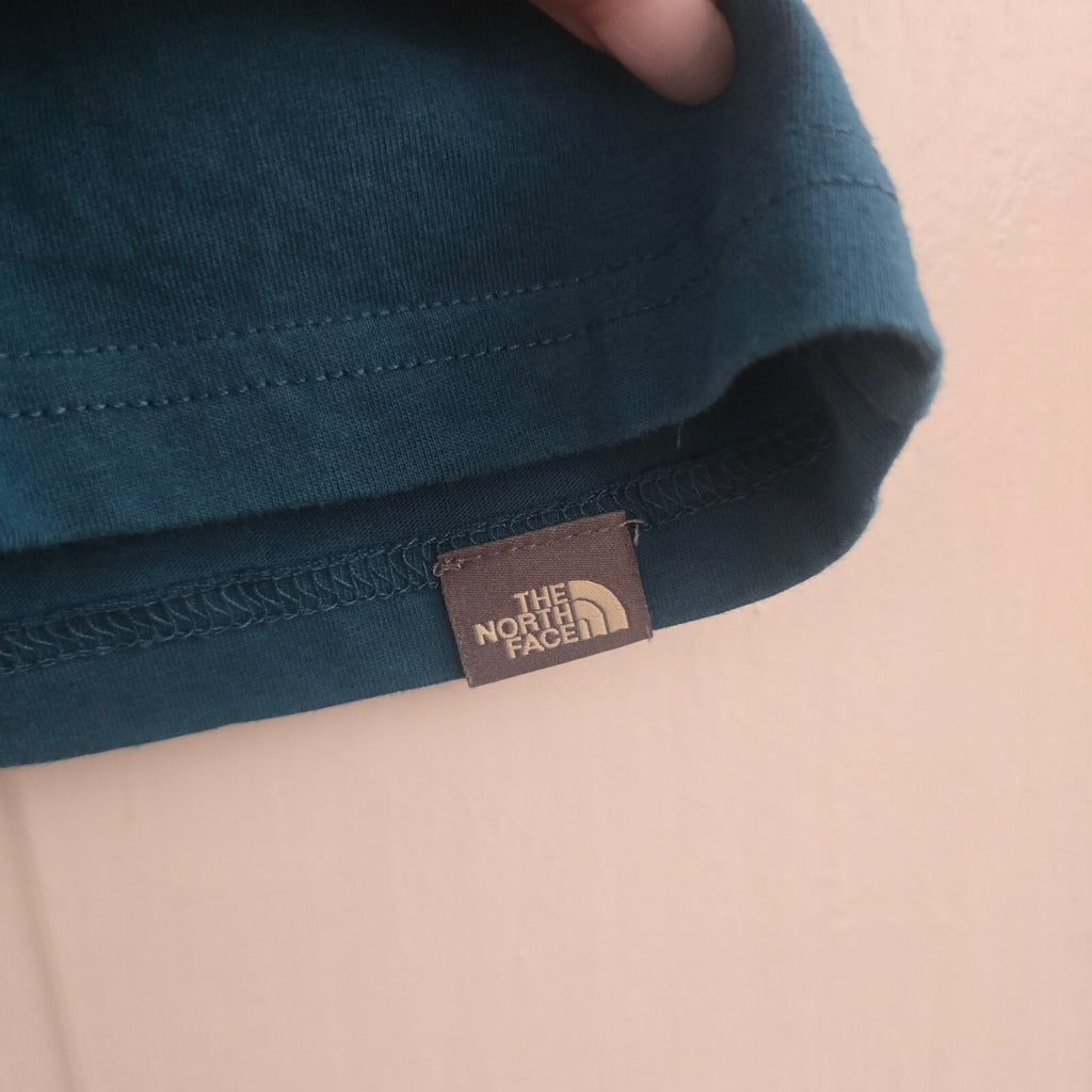 The North Face Men's Blue Graphic Crew Neck T-Shirt, Medium, Premium