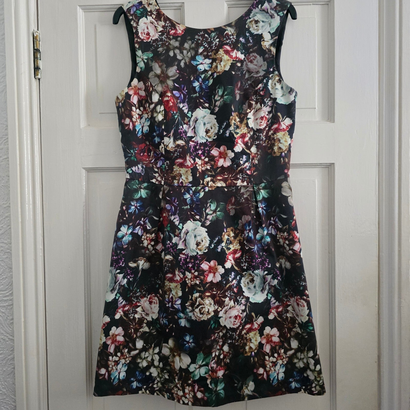 Warehouse Floral Sleeveless Dress UK 12, fit and flare, wedding guest, mini