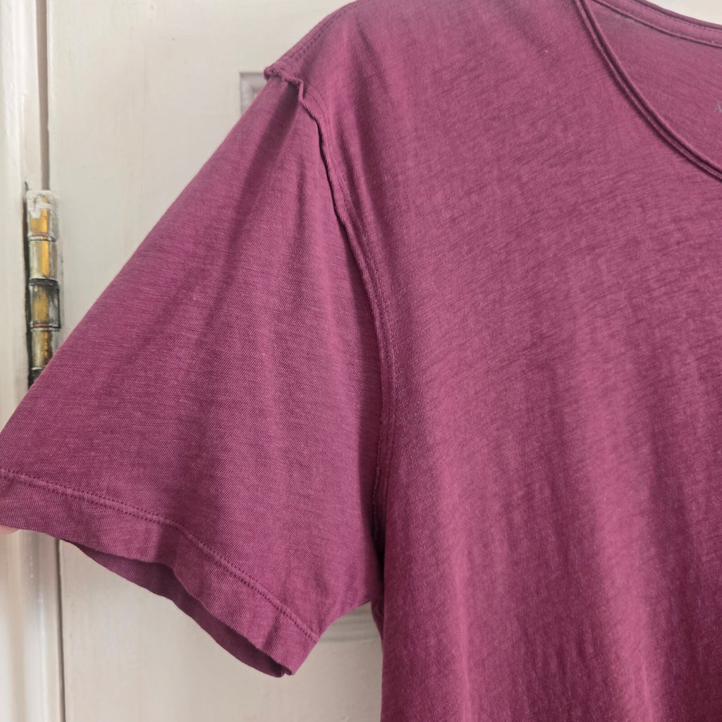 AllSaints Men's Crew Neck T-Shirt in Burgundy