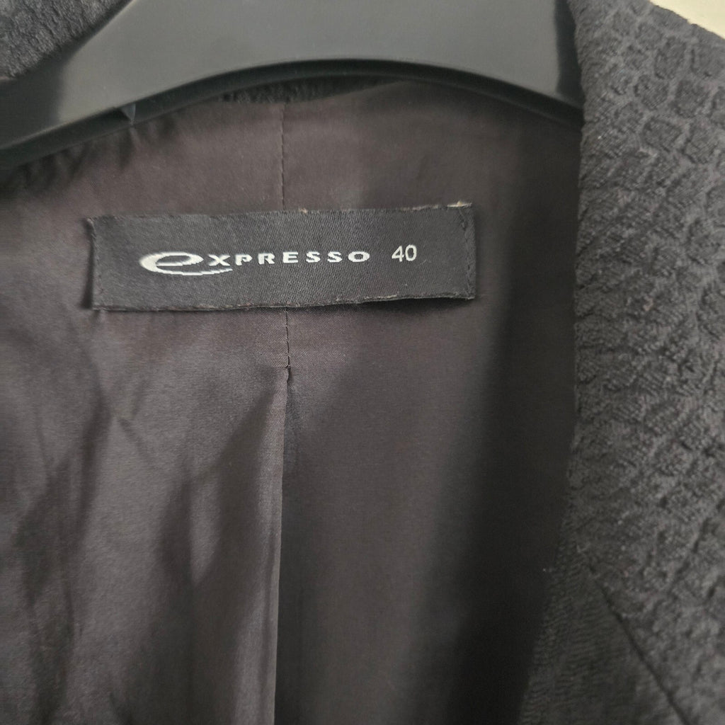 Expresso Women's Black Textured Blazer Size 40, smart, tailored, single breasted