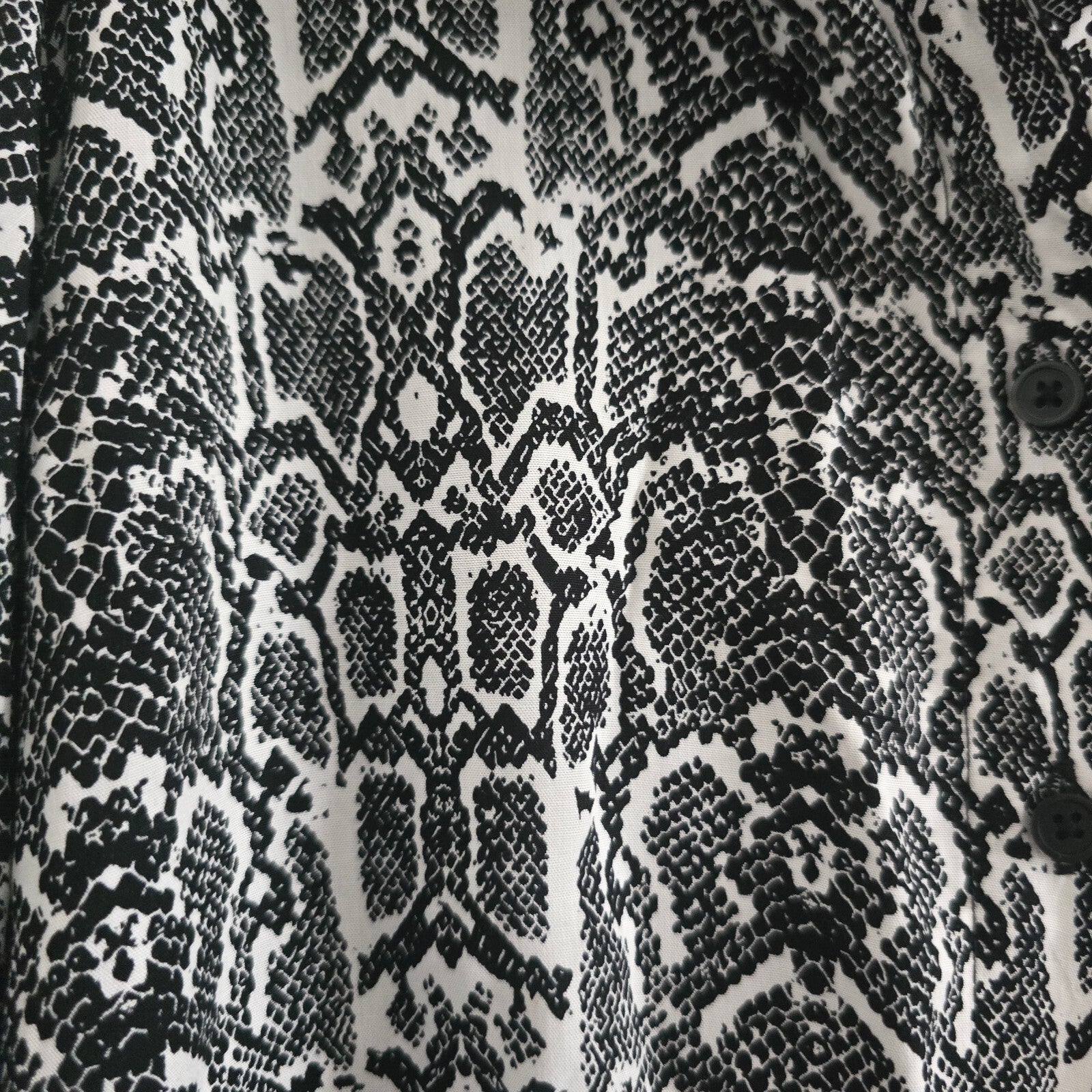 Esmara Black and White Snake Print Long Sleeve Shirt Blouse, Size 36, uk 8