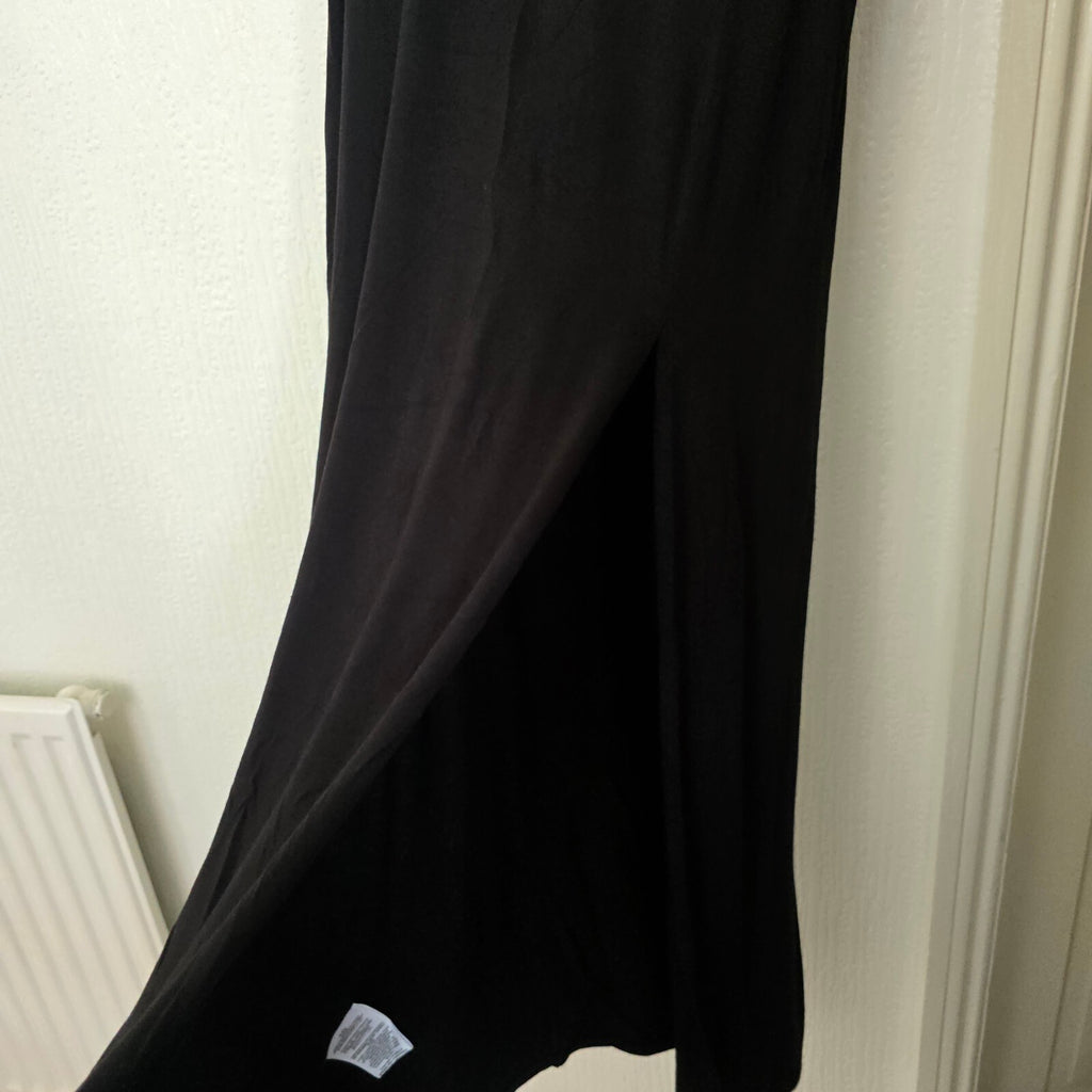 BCBGeneration Black Sleeveless Midi Dress Size M, BNWT, premium luxury