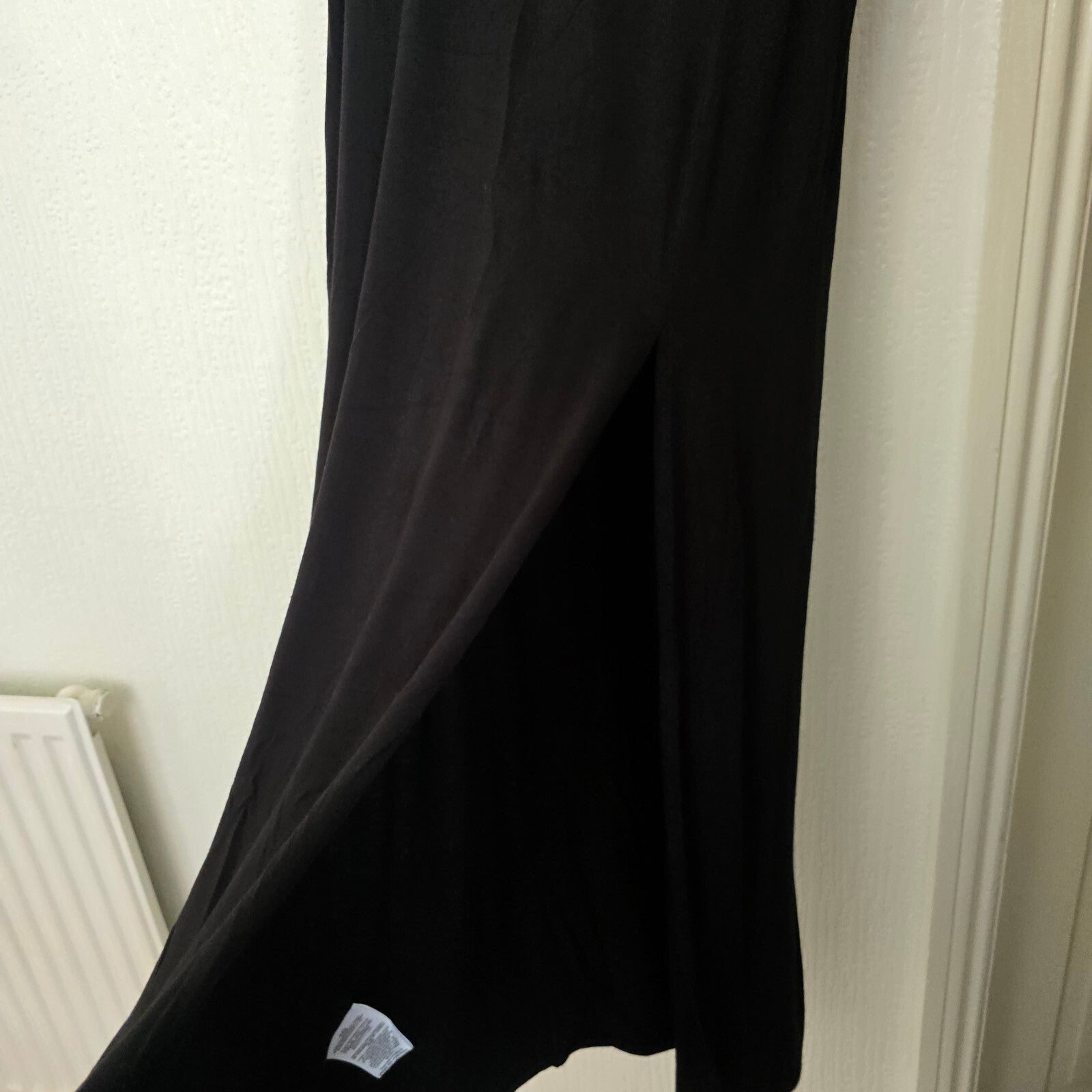 BCBGeneration Black Sleeveless Midi Dress Size M, BNWT, premium luxury