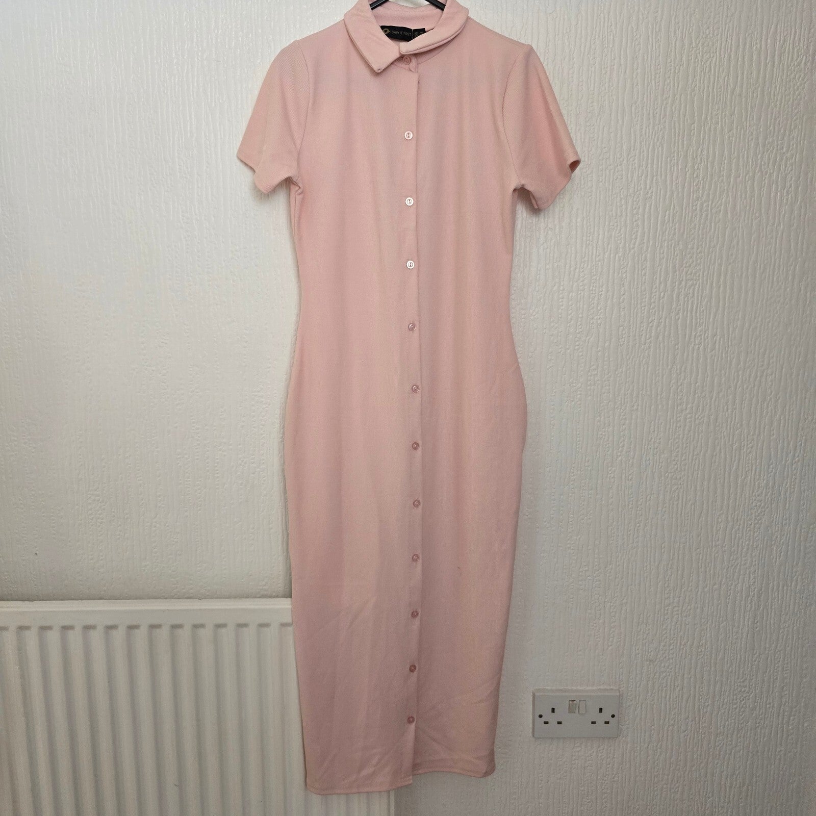 I Saw It First Pink Button-Down Midi Polo Dress with Short Sleeves and Collar 10