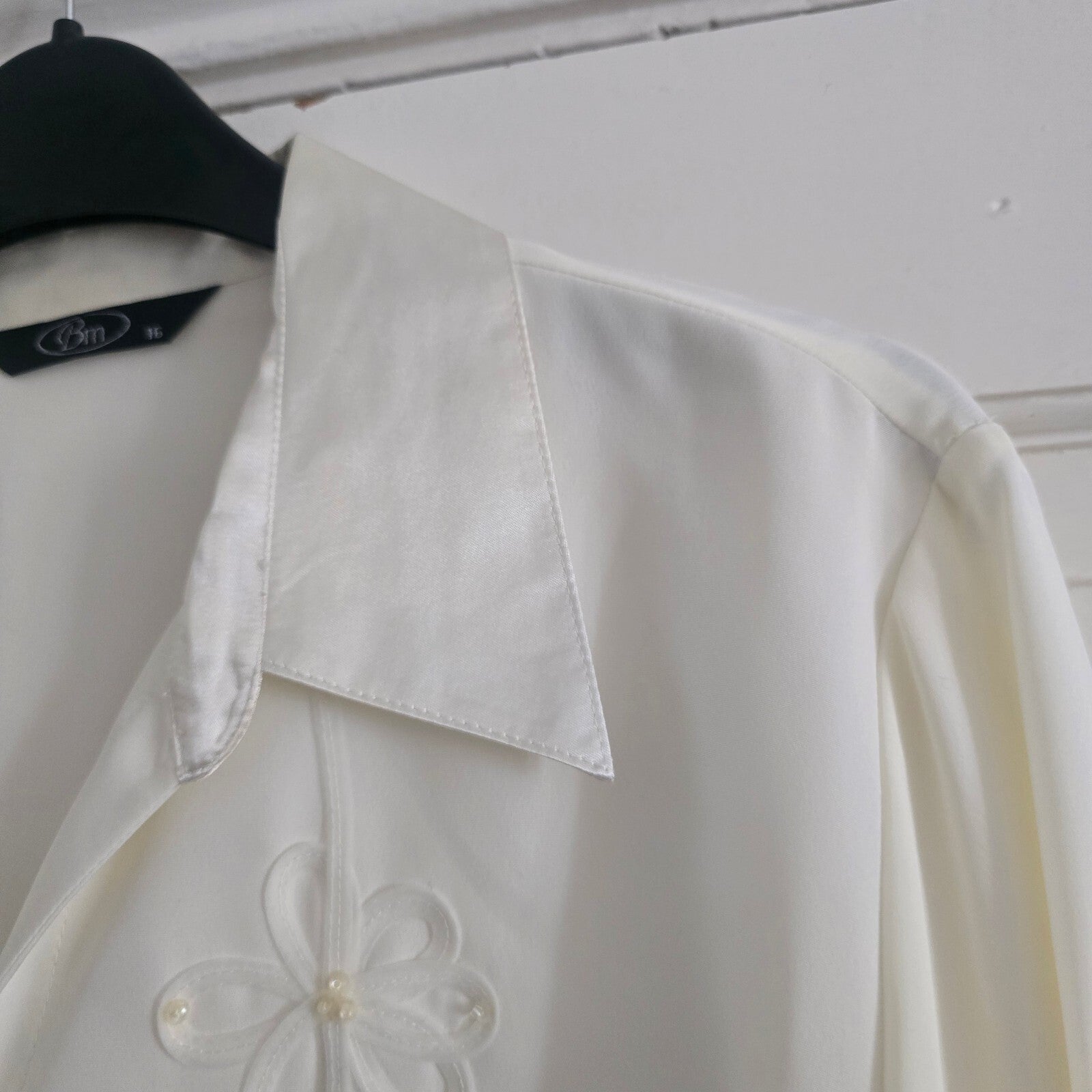 BM Women's White Embroidered Applique Button-Up Blouse Shirt Size 16
