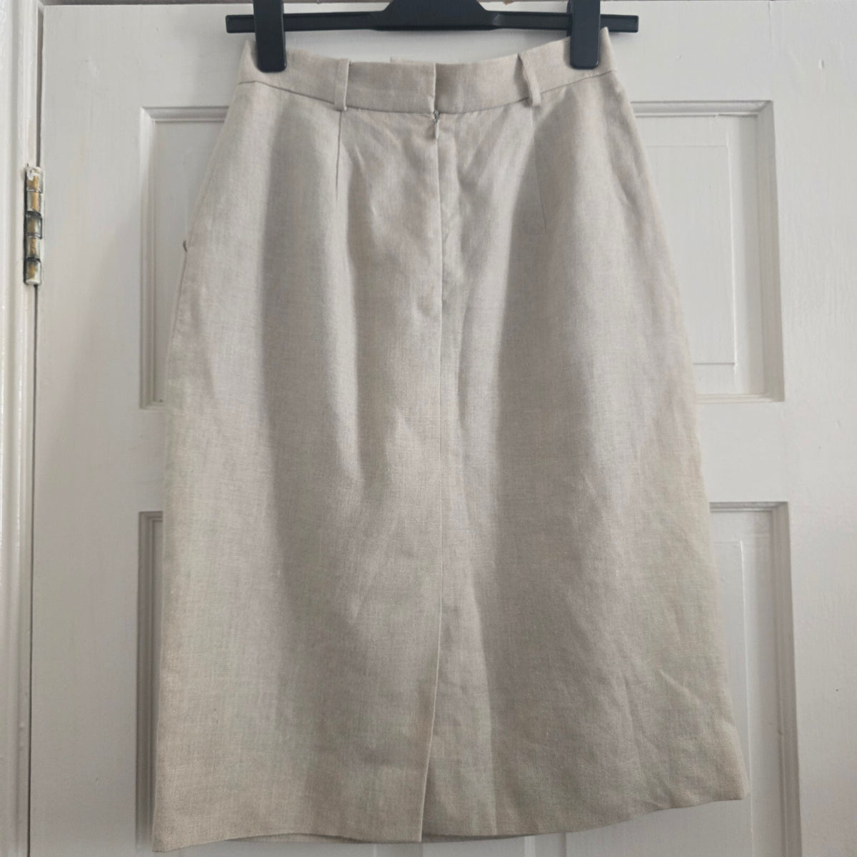 JH Collectibles Beige Linen Blend Skirt Suit Set Size 8, Coord, 2 piece, vintage