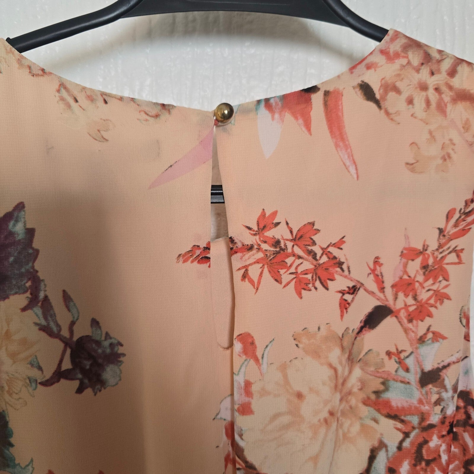 Forever 21 Peach Floral Sleeveless Dress with Ruffle Detail, BNWT, size M