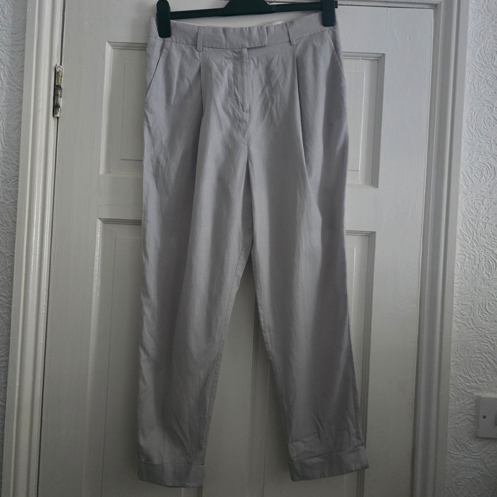 COS Light Grey Tapered Trousers with Hook and Zip Closure size 34 (UK8) turn ups