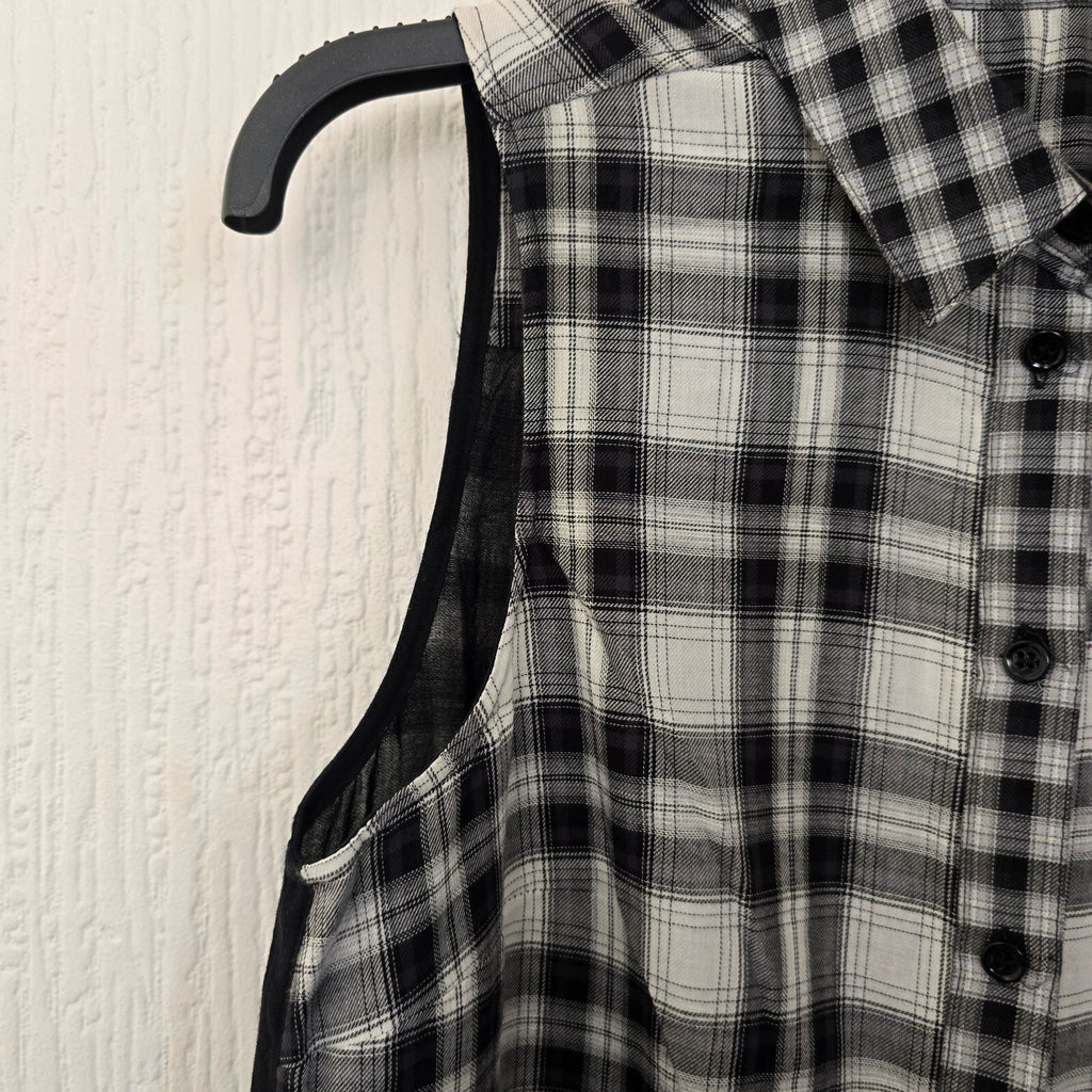 Karen Millen Sleeveless Black and White Checkered Cotton Shirt UK 12, sheer back