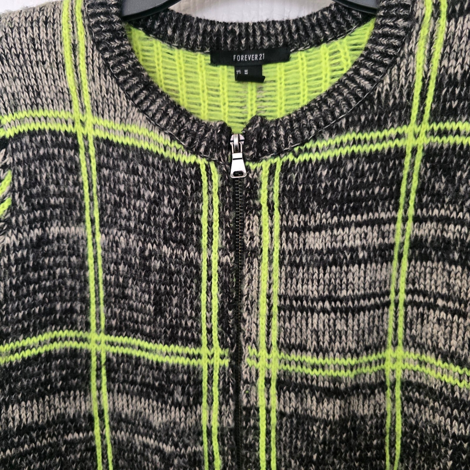 Forever 21 Women's Black and Neon Yellow Acrylic Knit Zip-Up Cardigan Sweater M