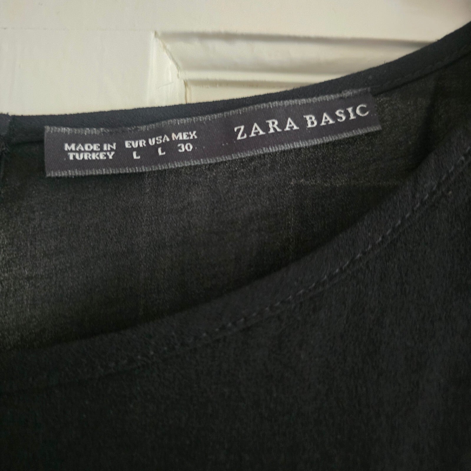 Zara Basic Black Sheer Short Sleeve Blouse Size L, lightweight, formal