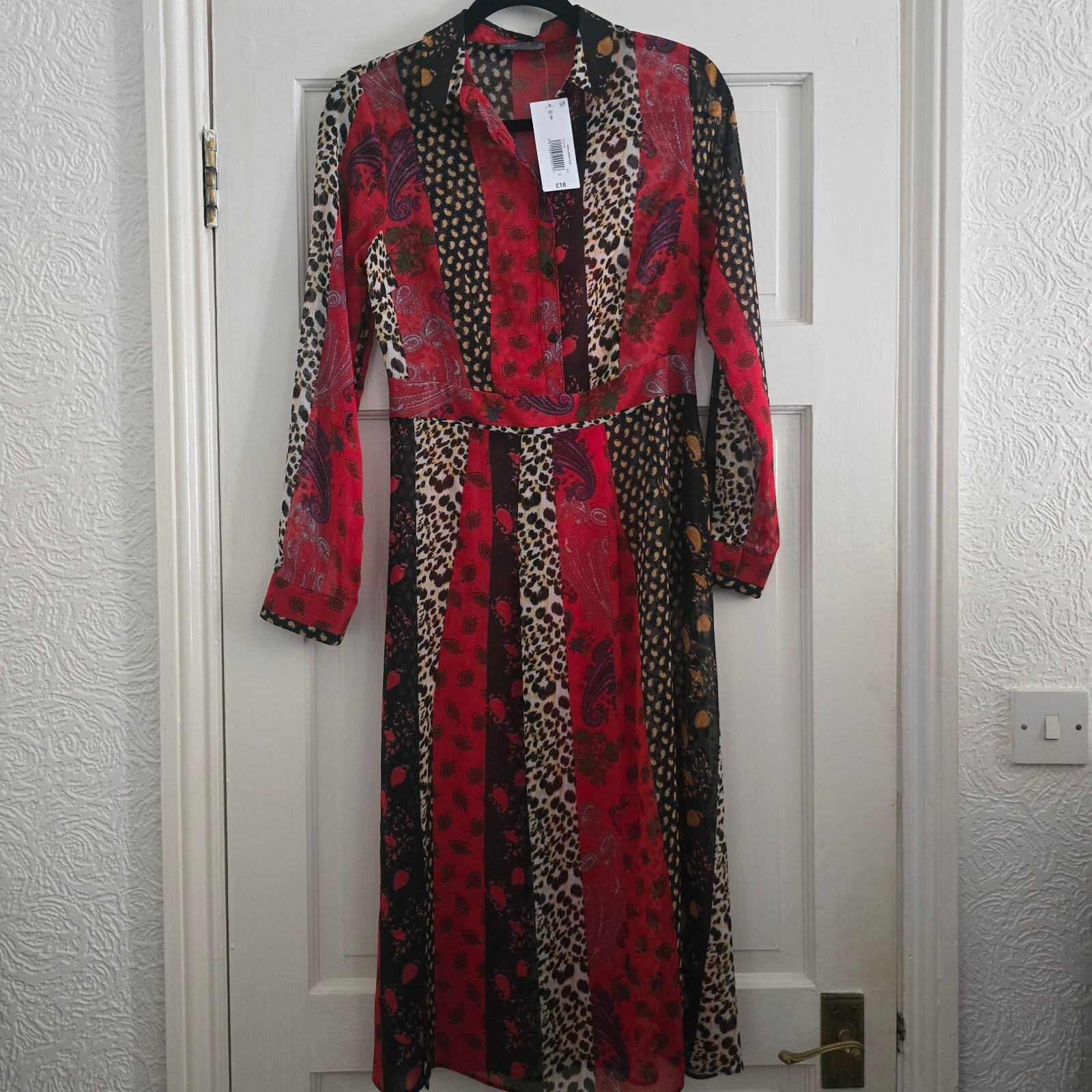 Papaya Woman Size 8 Red and Black Patterned Midi Shirt Button Dress BNWT