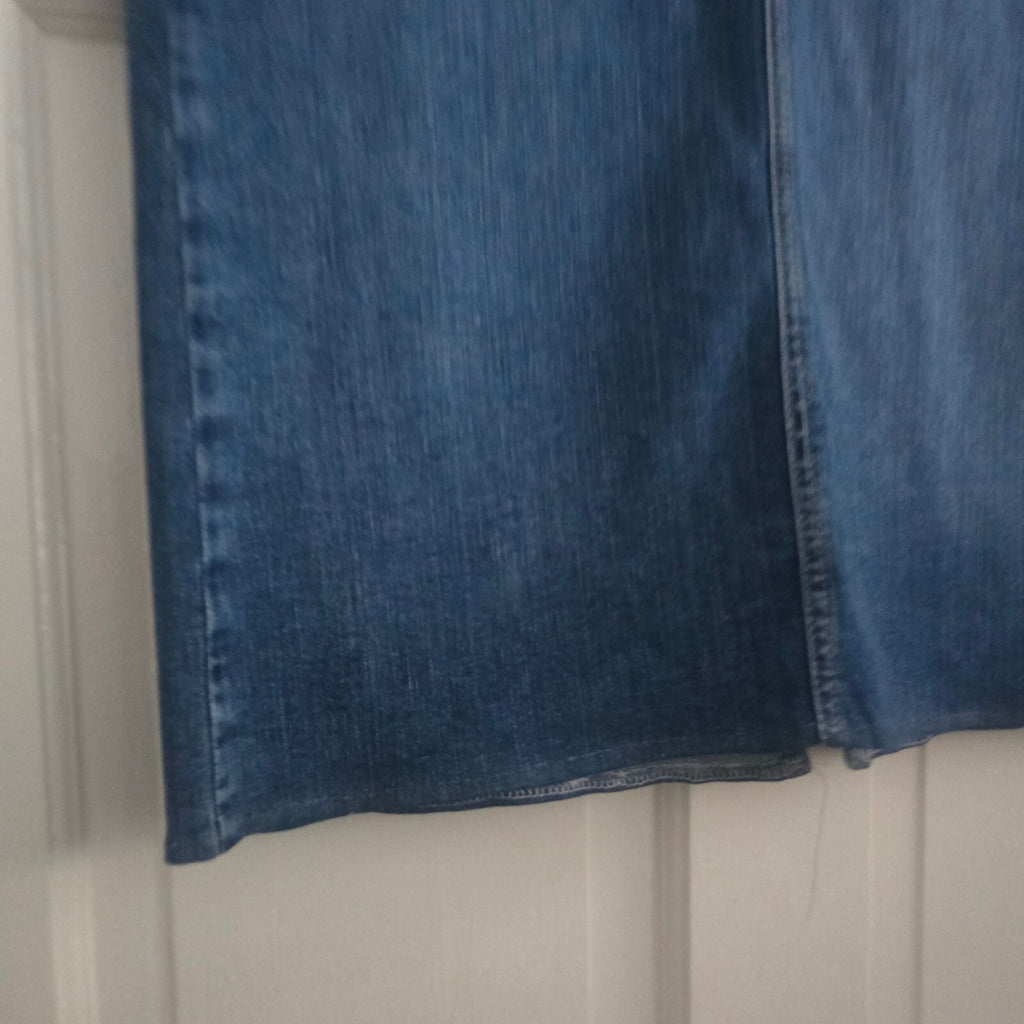 Denim Since 1959 Classic Blue Denim Midi Stretch Skirt Size 10
