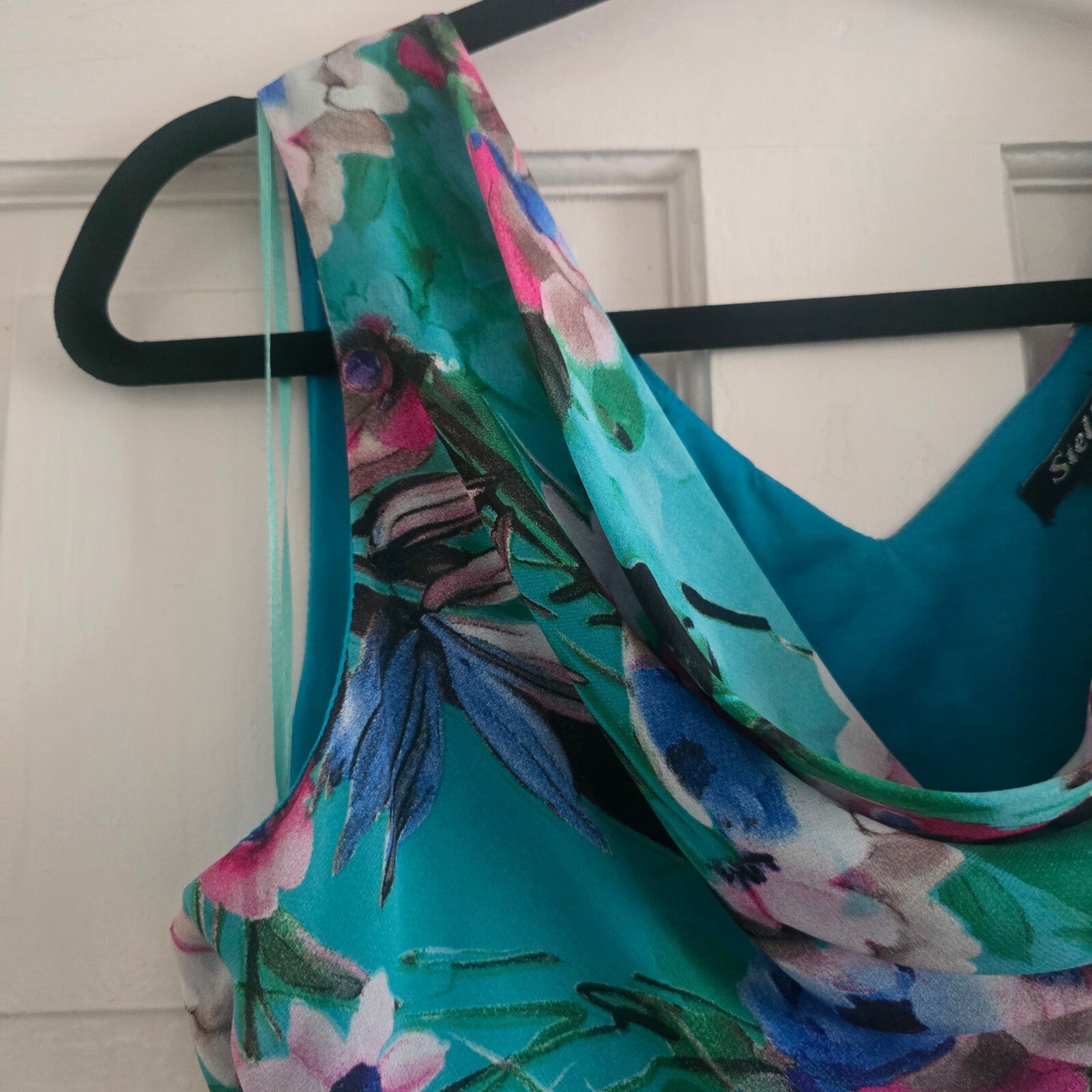 Stella Morgan Floral Sleeveless Dress Size 12, cowl neck, ruffle hem, wedding