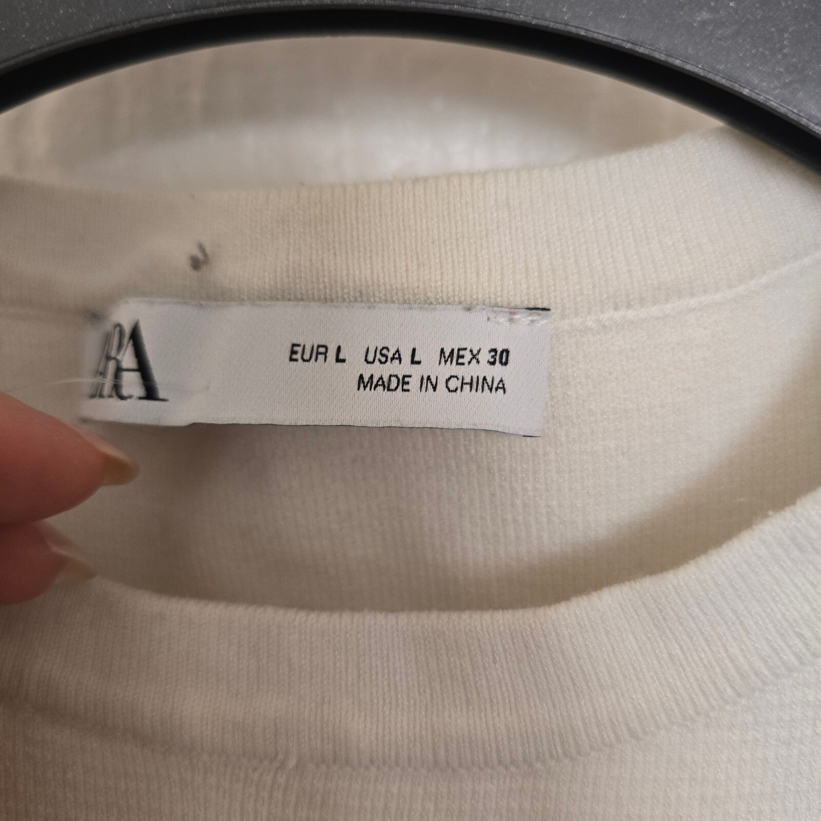 Zara Cream Short Sleeve Knit Top with Black Stitch Detailing, Size L