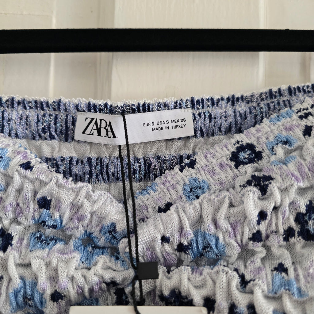 Zara Floral Smocked Off-Shoulder Crop Top Size S, BNWT, bandeau, strapless