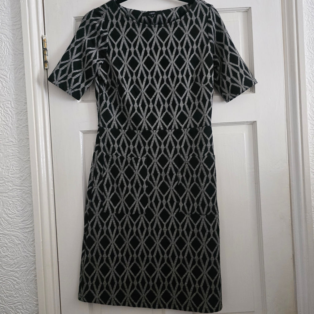Next Black and Grey Geometric Pattern Short Sleeve Dress, size 8