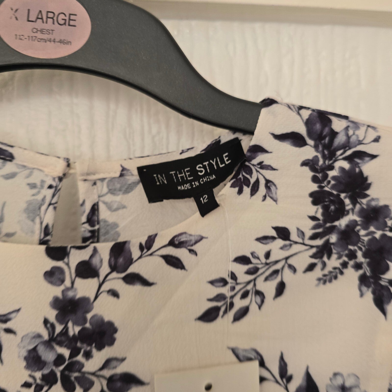 In The Style Women's White and Black Floral Ruffle Dress Size 12 BNWT