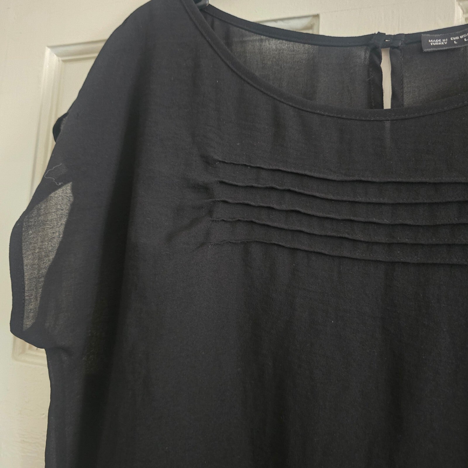 Zara Basic Black Sheer Short Sleeve Blouse Size L, lightweight, formal