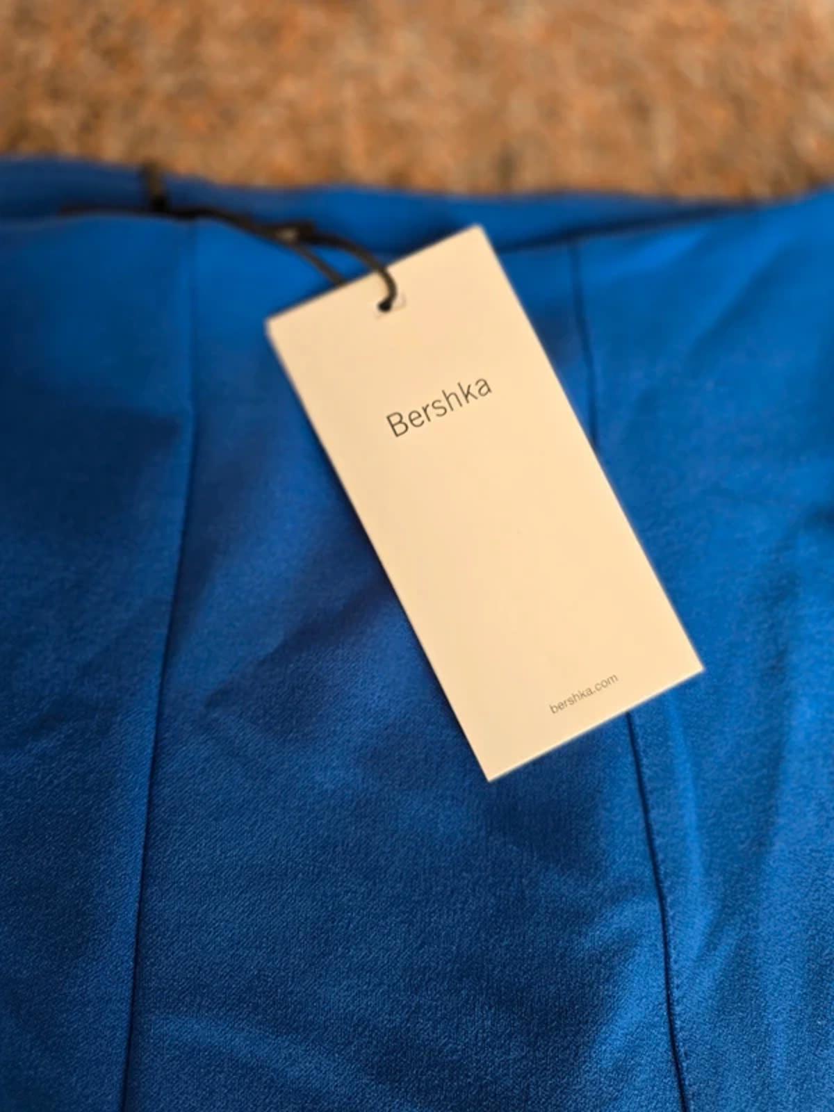 BNWT Cobalt blue high waisted Ruffle shorts, Berksha, size 10