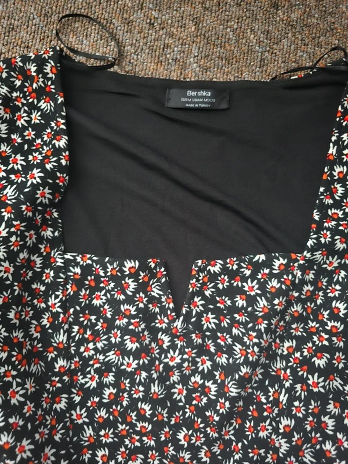 Bershka floral print playsuit romper, square neck, long sleeve, size M, summer