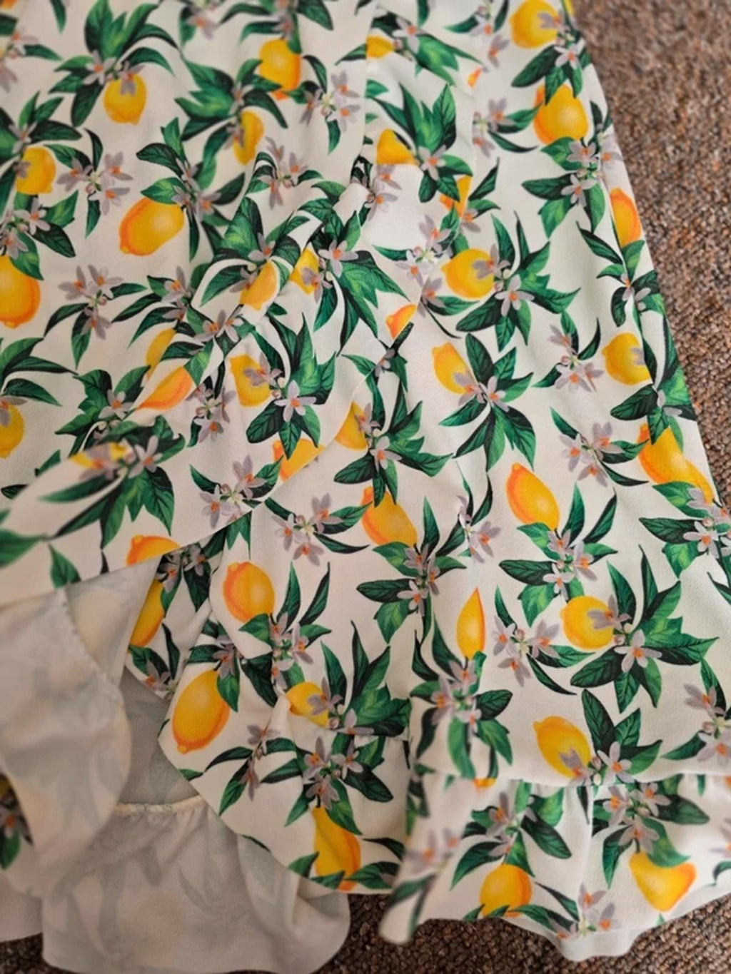 Lasula boutique lemon print mini dress, wrap style, ruffle detail, BNWT size 6