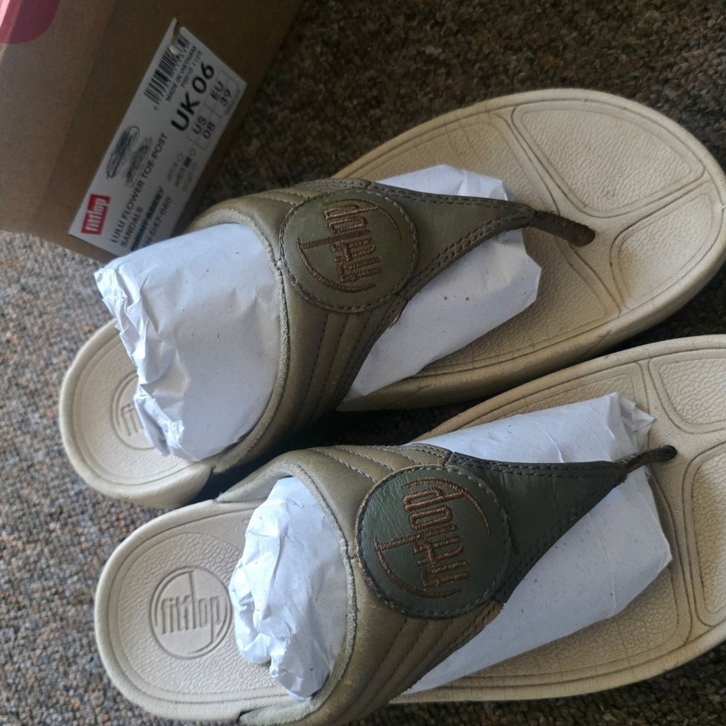 FitFlop Women's Khaki Green and Beige Thong Sandals UK 6