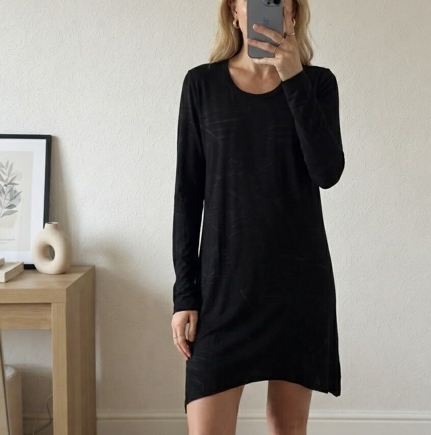 Diesel Black Long Sleeve V-Neck Dress with Subtle Pattern, relaxed fit, L