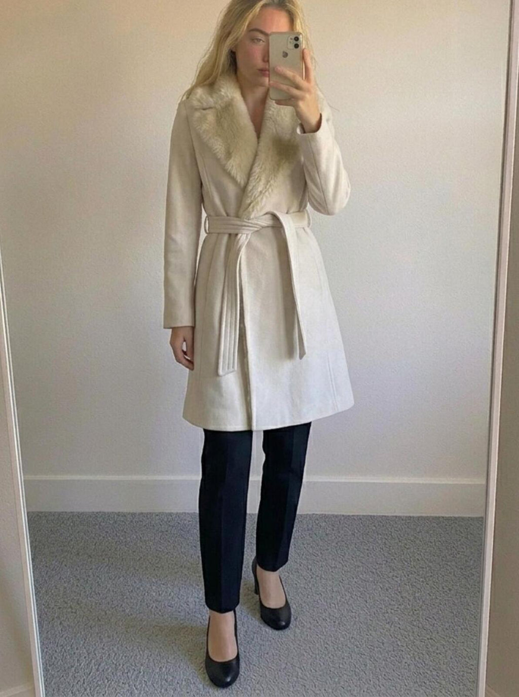 French Connection Cream Belted Faux Fur Collar Coat Size 10, virgin wool mix