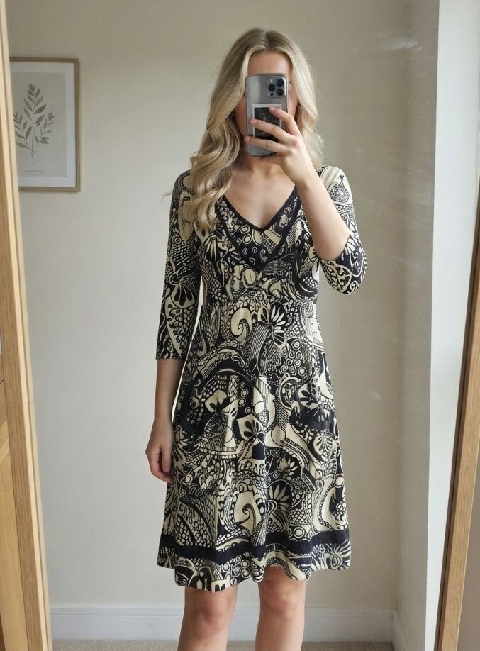 Joseph Black and Cream Patterned Silk Blend Dress Size S, vintage rare designer