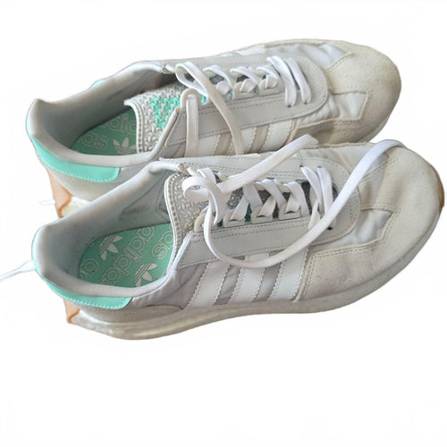 Adidas Unisex Retro Style White and Mint Green Trainers with Gum Sole UK 7.5